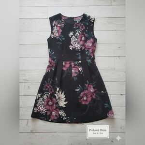 Floral Sleeveless Ladies Dress - Black and Pink Size Medium